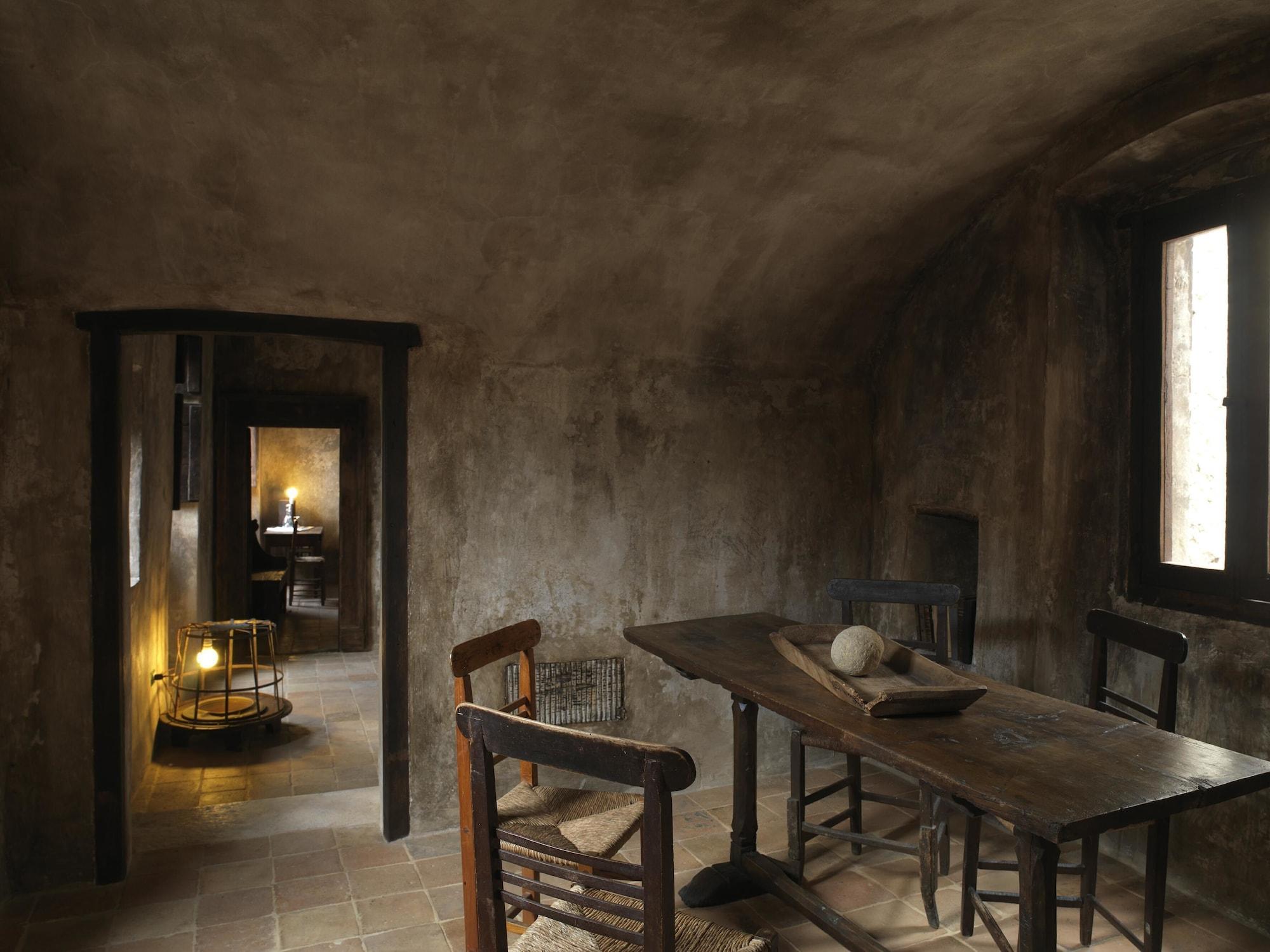 Sextantio Albergo Diffuso Санто-Стефано-ди-Сессанио Экстерьер фото