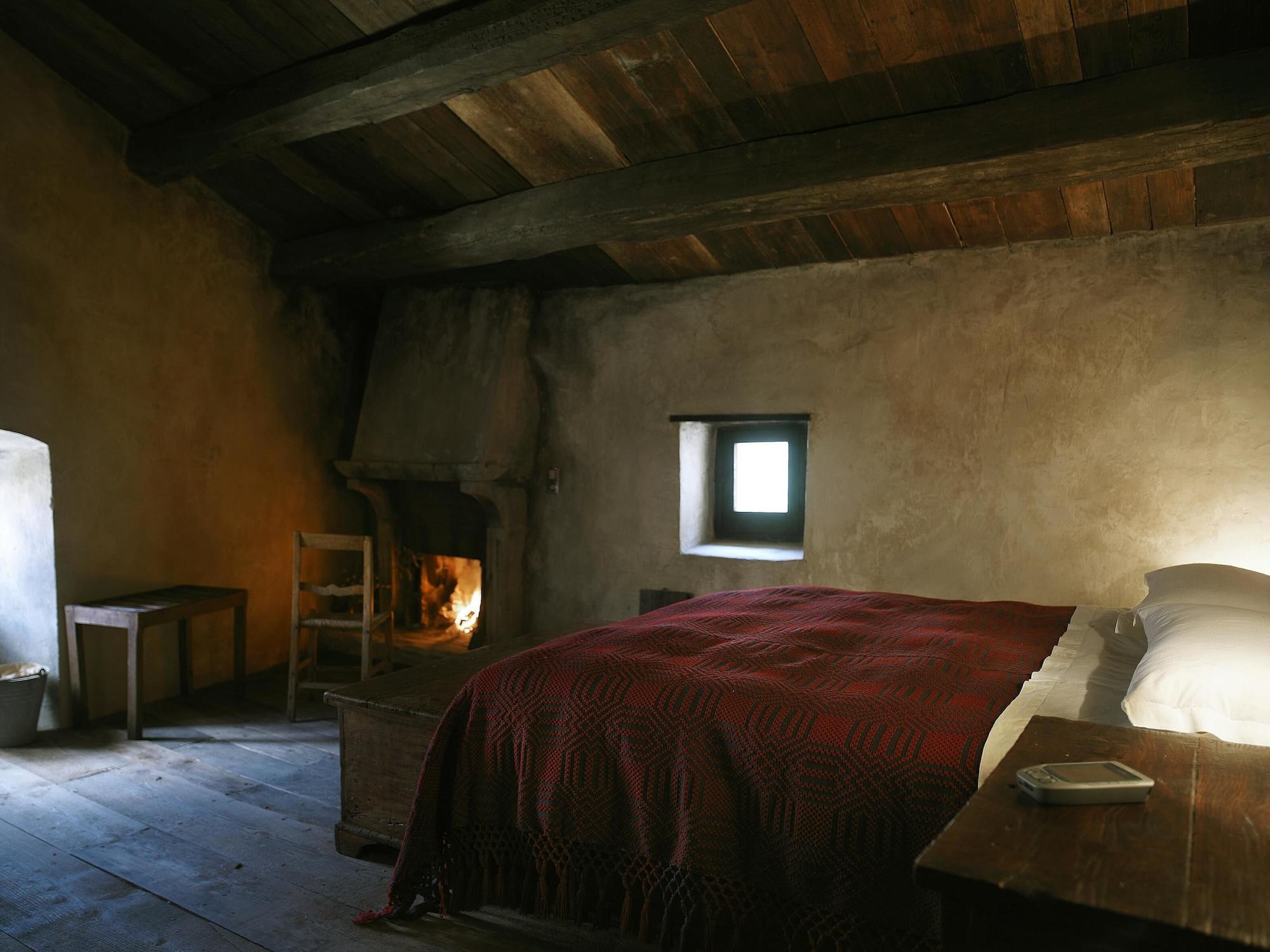 Sextantio Albergo Diffuso Санто-Стефано-ди-Сессанио Экстерьер фото