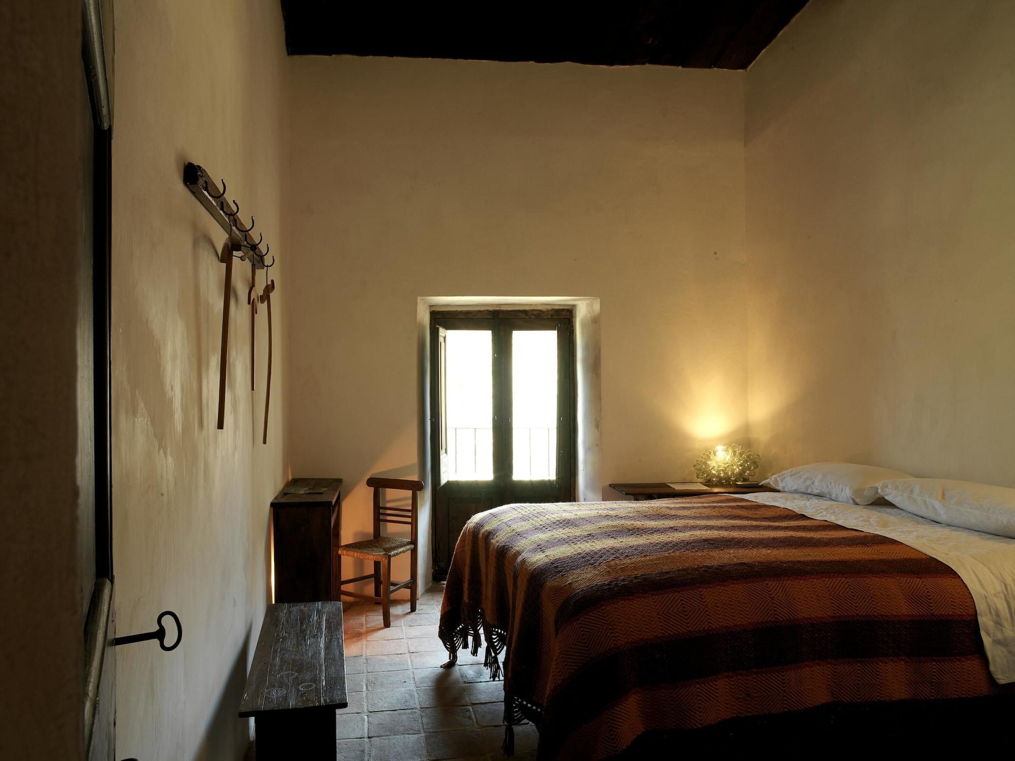 Sextantio Albergo Diffuso Санто-Стефано-ди-Сессанио Экстерьер фото