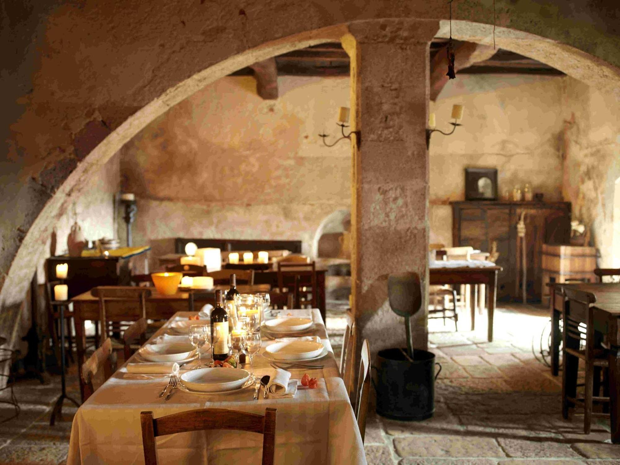 Sextantio Albergo Diffuso Санто-Стефано-ди-Сессанио Экстерьер фото